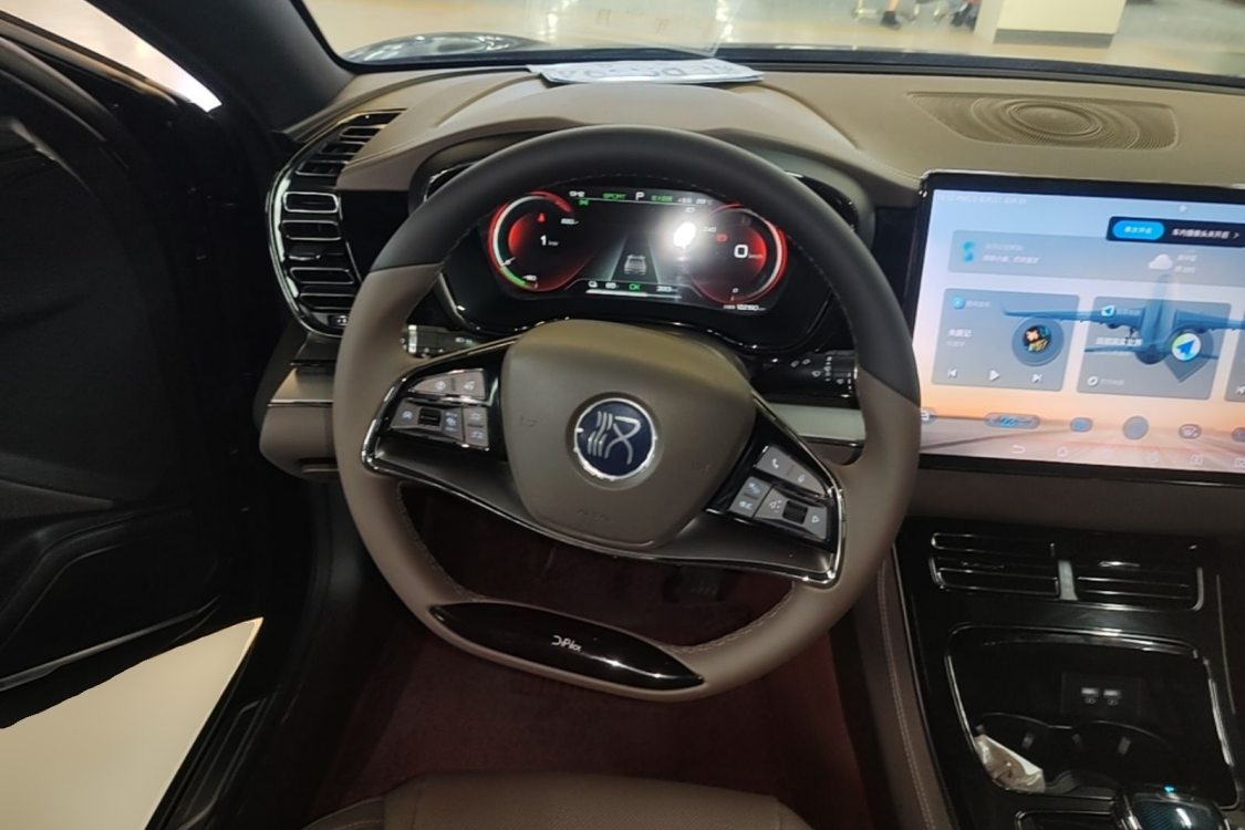 BYD Han 2021 car image #16
