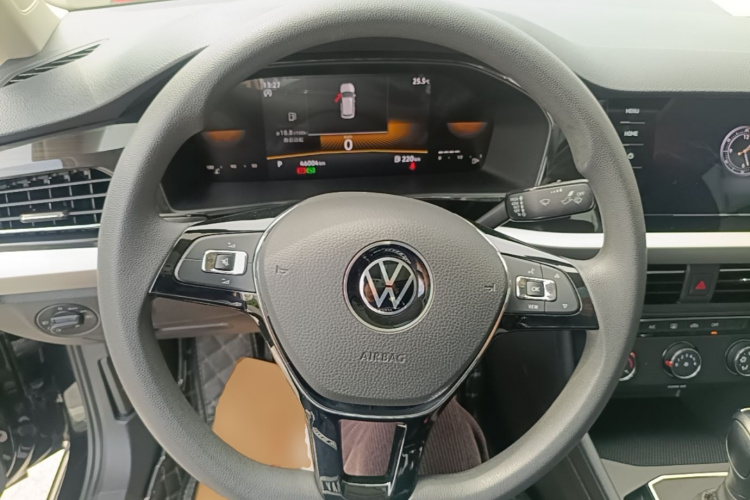 Volkswagen Lavida 2022 #11 Volkswagen Lavida 2022 car image #11