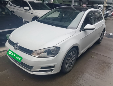 Volkswagen Golf 2015 car image 