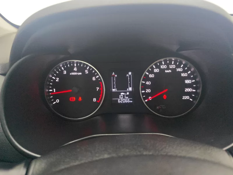 Kia Pegas 2018 imagen de coche #16