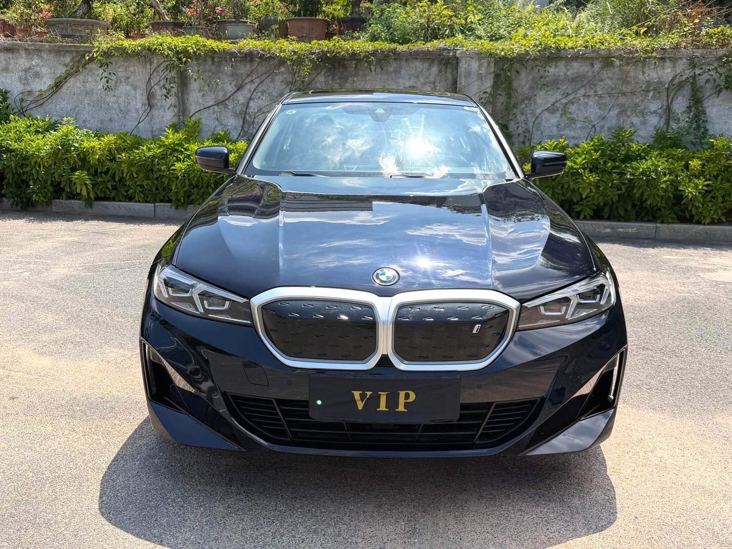 BMW i3 2022 #2 BMW i3 2022 car image #2