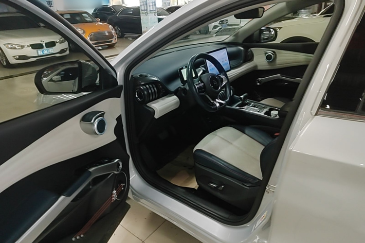 BYD Yuan Plus 2023 #16 BYD Yuan Plus 2023 car image #16