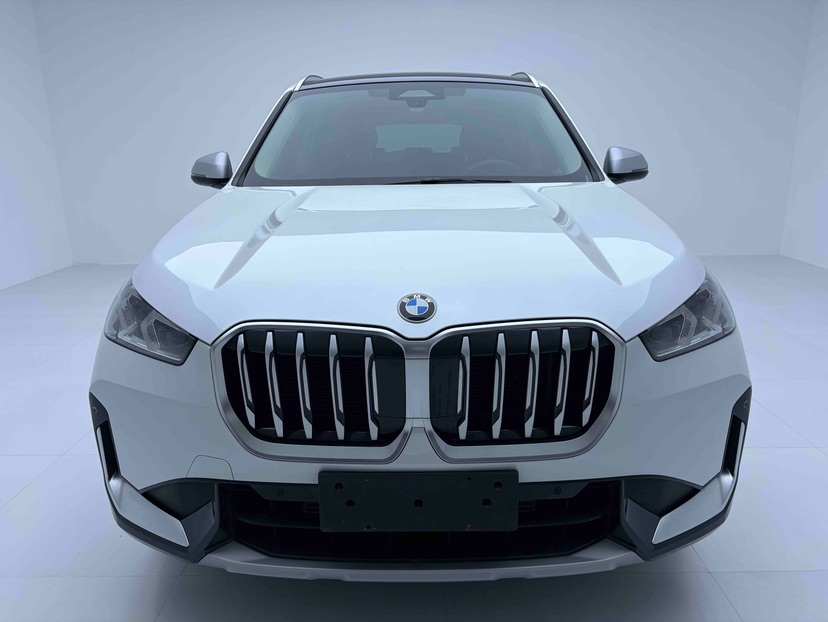 BMW X1 2023 image de voiture #2