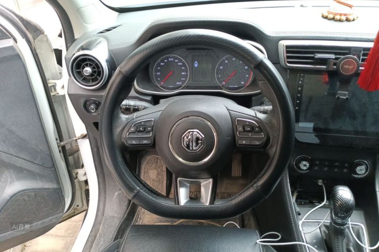 MG ZS 2017 #12 MG ZS 2017 car image #12