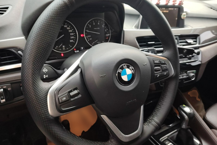 BMW X1 2017 #15 BMW X1 2017 car image #15