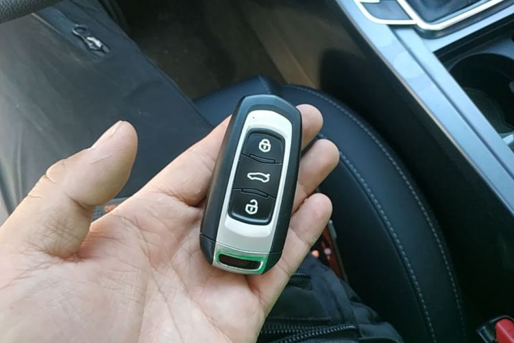 GEELY Emgrand 2018 #9 GEELY Emgrand 2018 car image #9