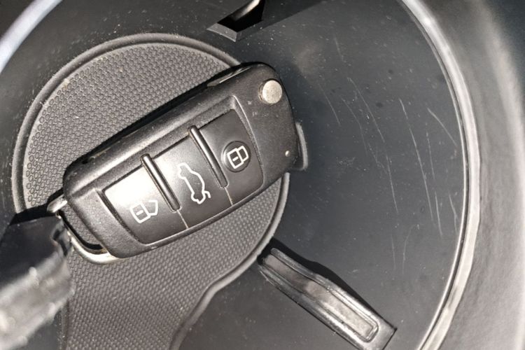Audi Q3 2019 #9 Audi Q3 2019 car image #9