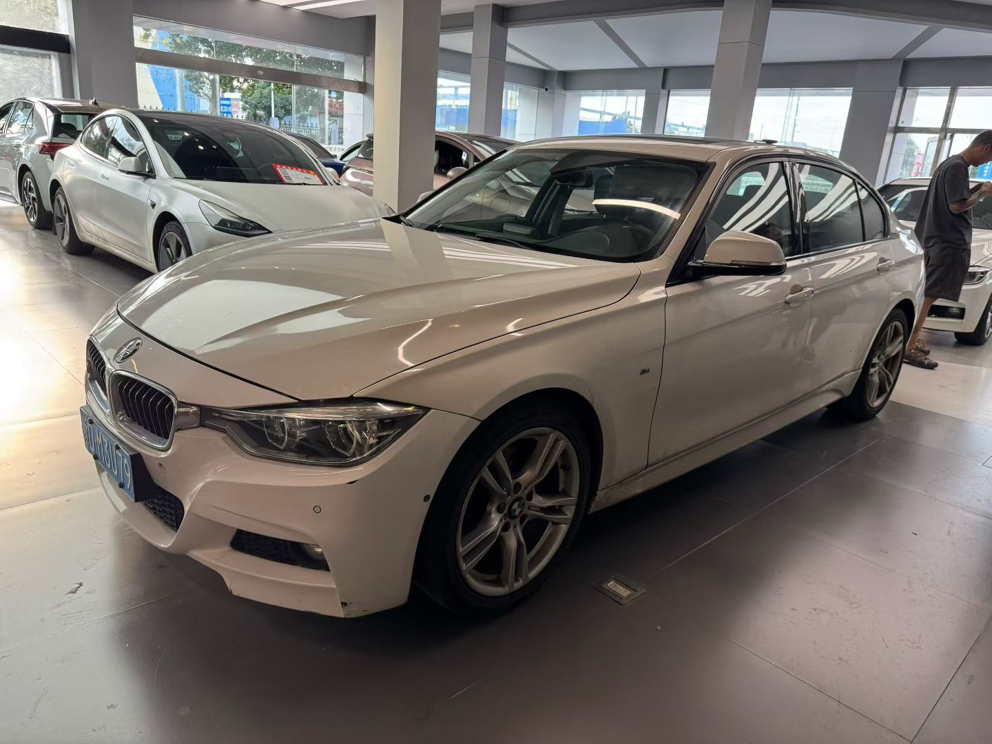 BMW 3 Series 2017 car image 