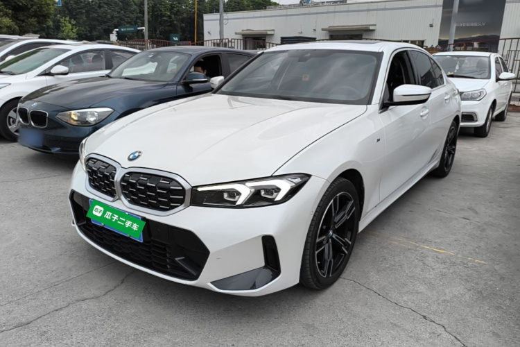 BMW 3 Series 2024 #2 BMW 3 Series 2024 car image #2
