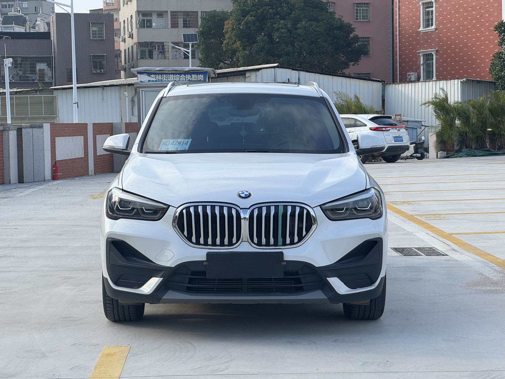 BMW X1 2021 car image #2