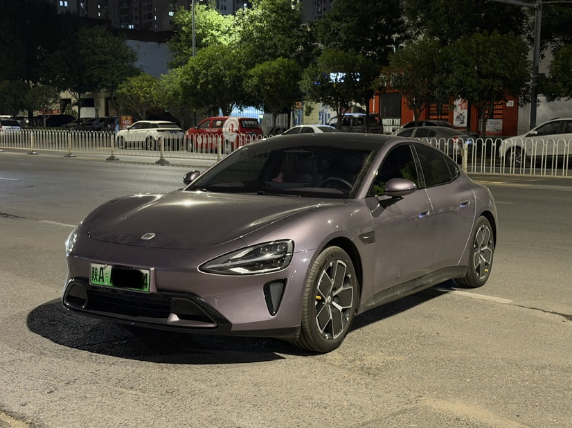 MI SU7 2025 car image 