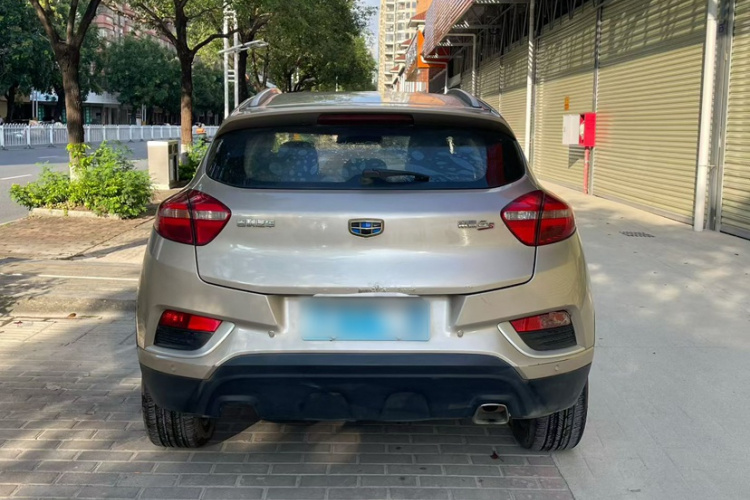 GEELY Emgrand GS 2017 car image #9