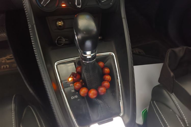 MG ZS 2017 car image #18