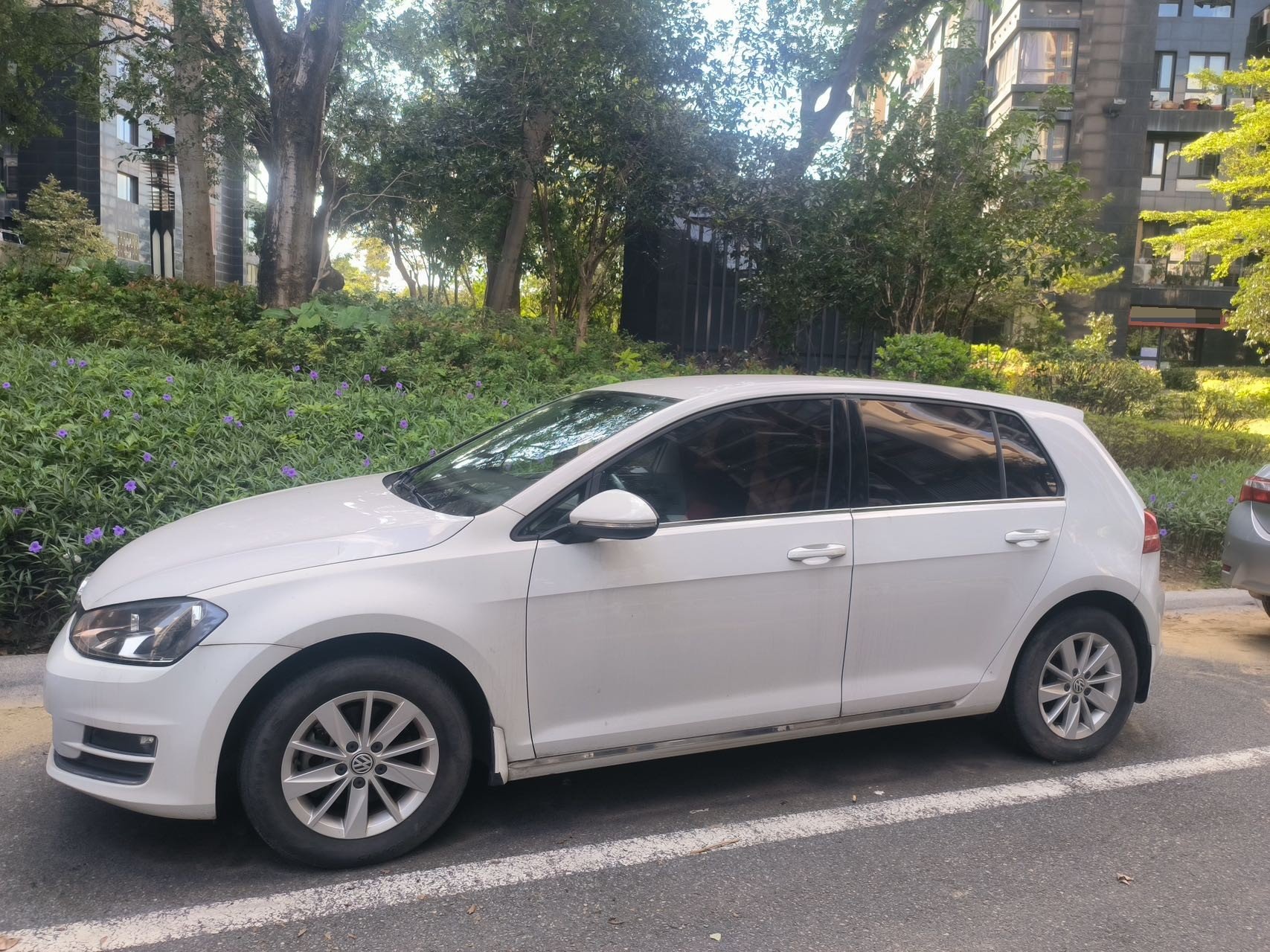 Volkswagen Golf 2015 immagine di auto #2