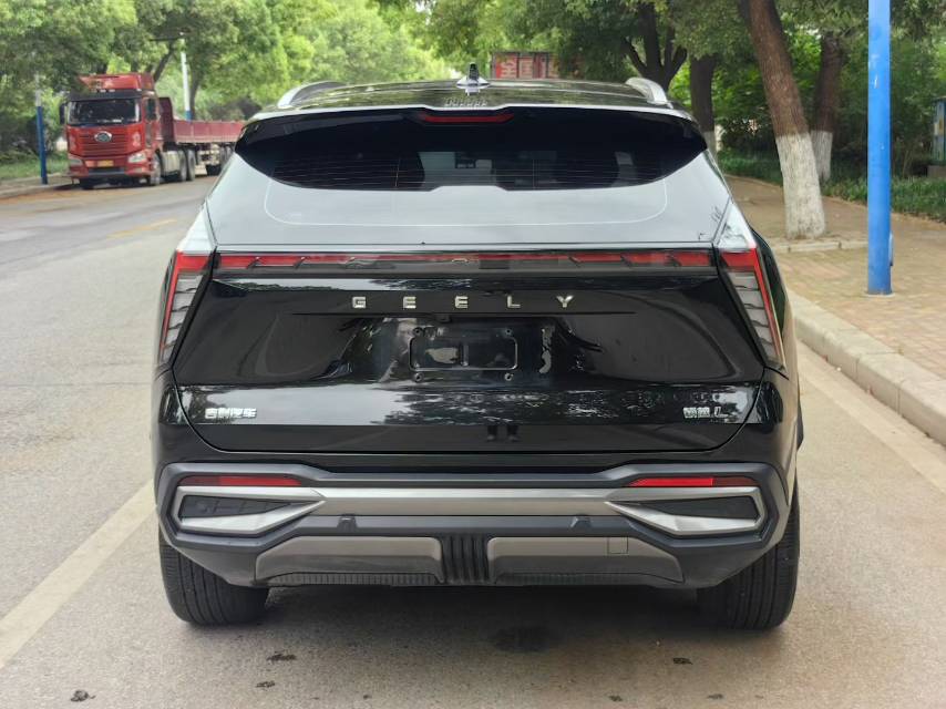 GEELY Boyue L 2023 car image #8