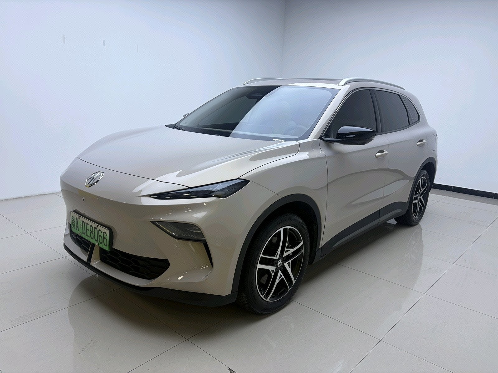 MG ES5 2024 MG ES5 2024 car image