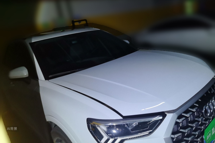 Audi Q3 2024 car image #4