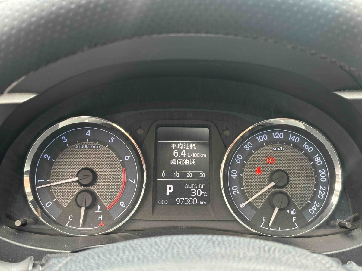 Toyota Corolla 2015 car image #13