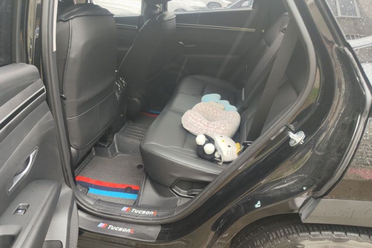 Hyundai Tucson 2024 car image #10