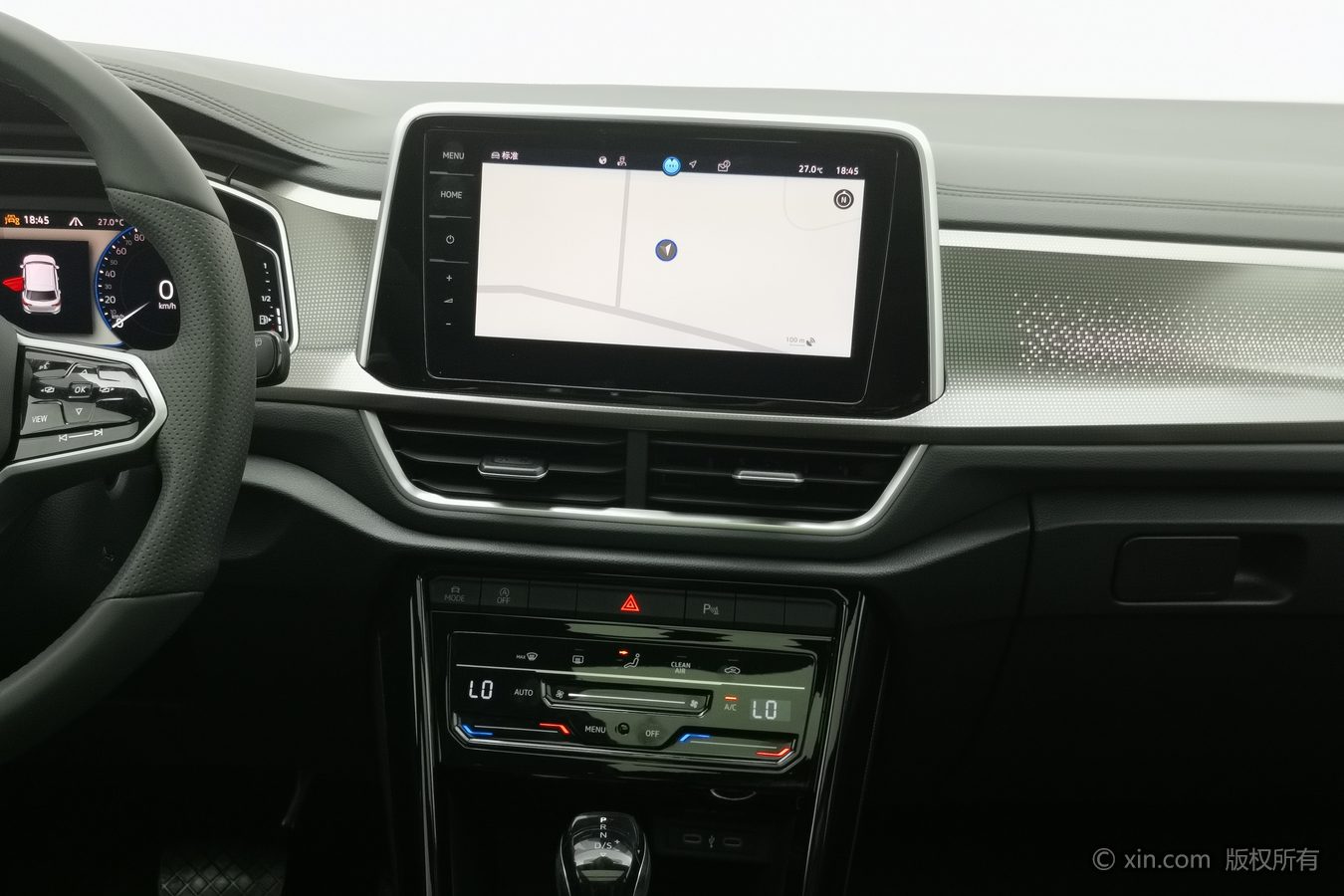 Volkswagen T-Roc 2025 car image #13