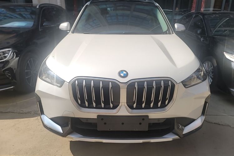 BMW X1 2025 immagine di auto #3
