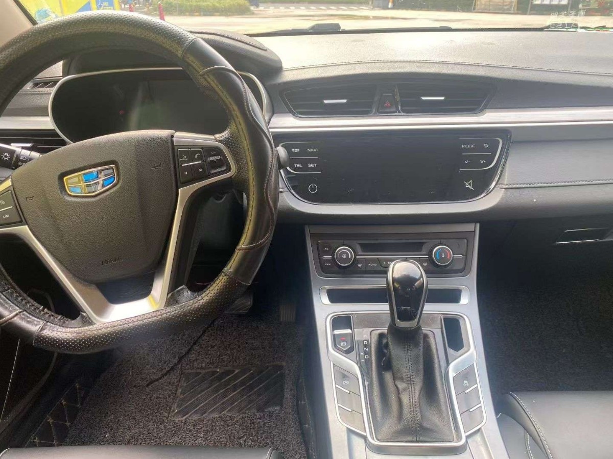 GEELY Emgrand 2018 car image #6