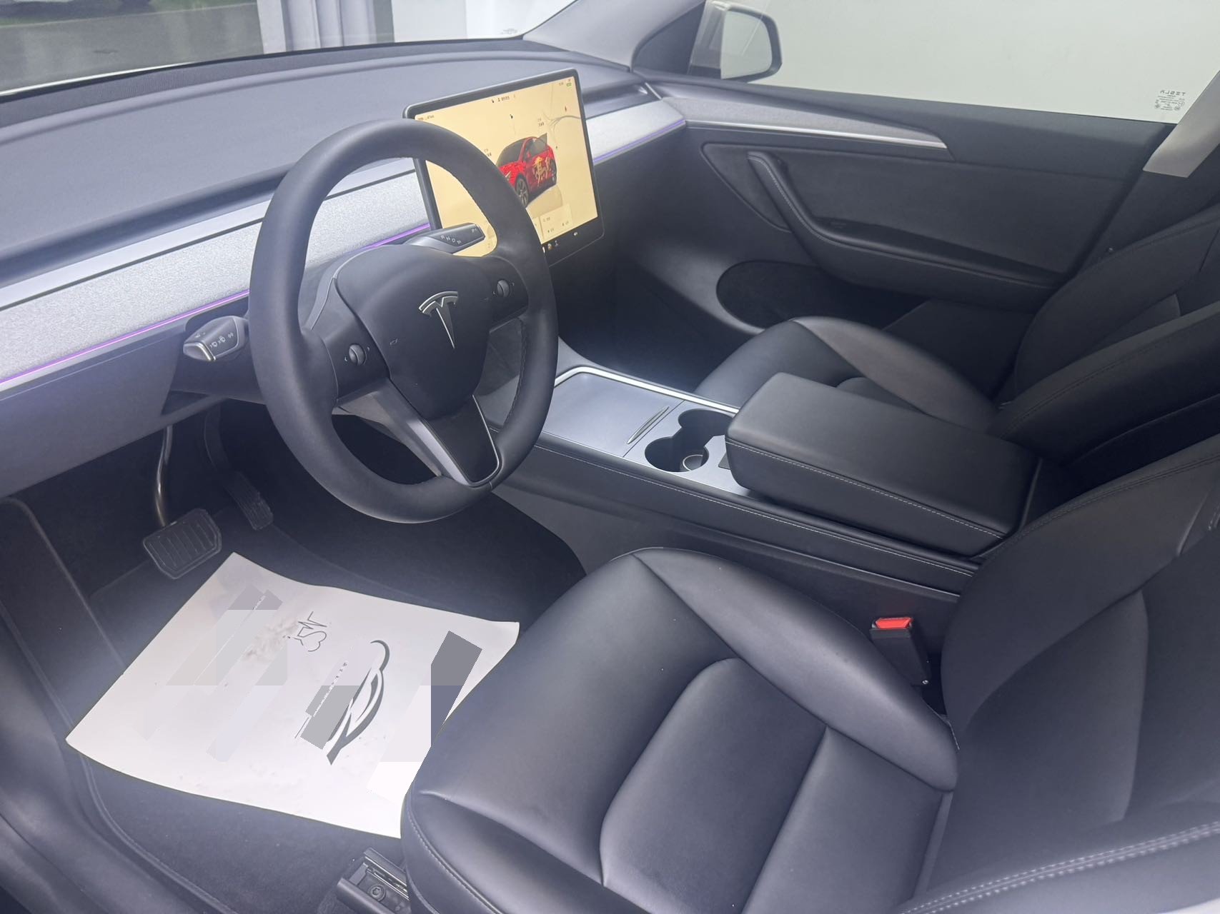 Tesla Model Y 2023 car image #5
