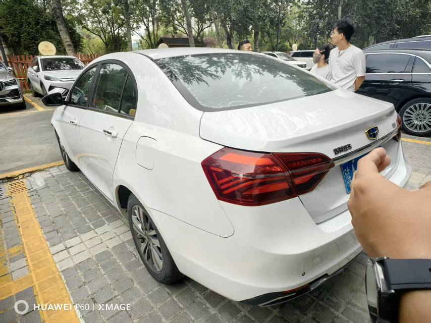 GEELY Emgrand 2018 #4 GEELY Emgrand 2018 car image #4