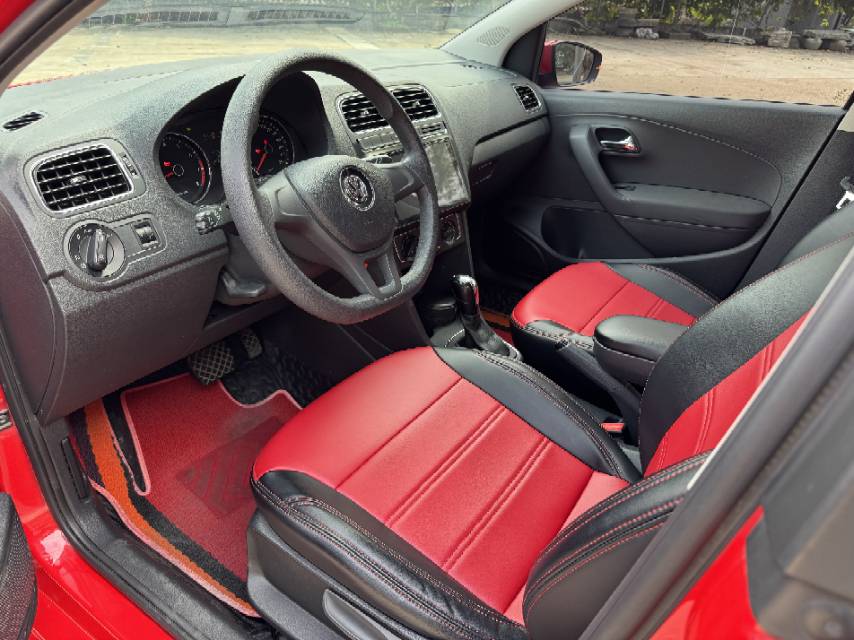 Volkswagen Polo 2015 immagine di auto #4