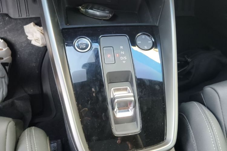 Audi A3 2023 immagine di auto #14