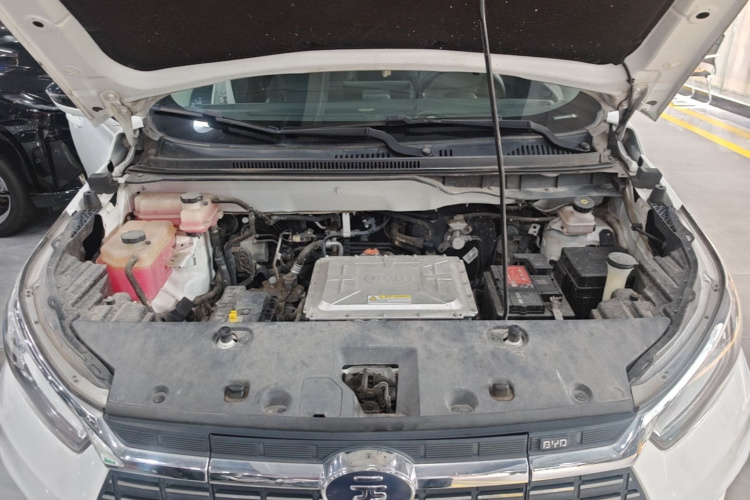 BYD Yuan New Energy 2020 imagen de coche #20