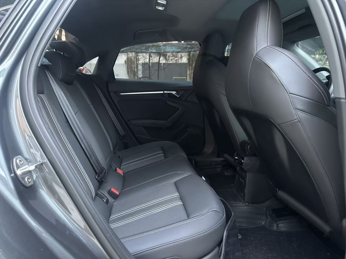 Audi A3 2022 immagine di auto #9
