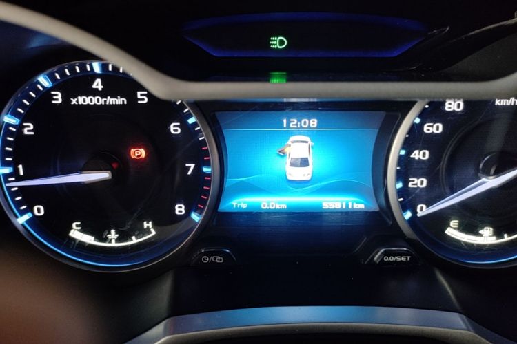 GEELY Emgrand 2018 #12 GEELY Emgrand 2018 car image #12