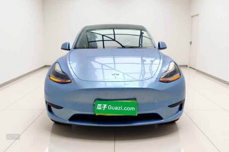 Tesla Model Y 2022 #3 Tesla Model Y 2022 car image #3