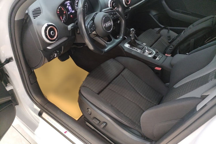 Audi A3 2019 car image #15