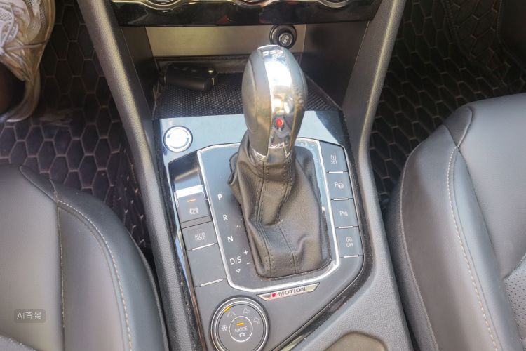 Volkswagen Tharu 2019 صورة سيارة #16