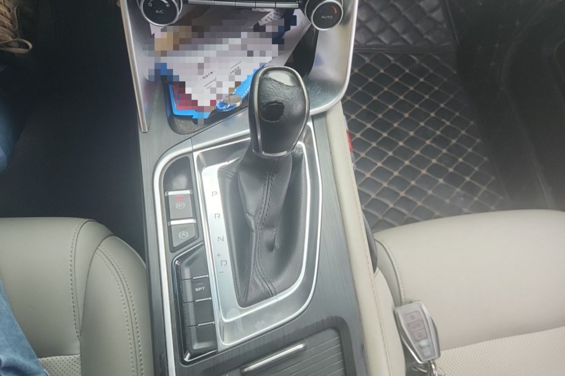 GEELY Binray 2018 car image #27