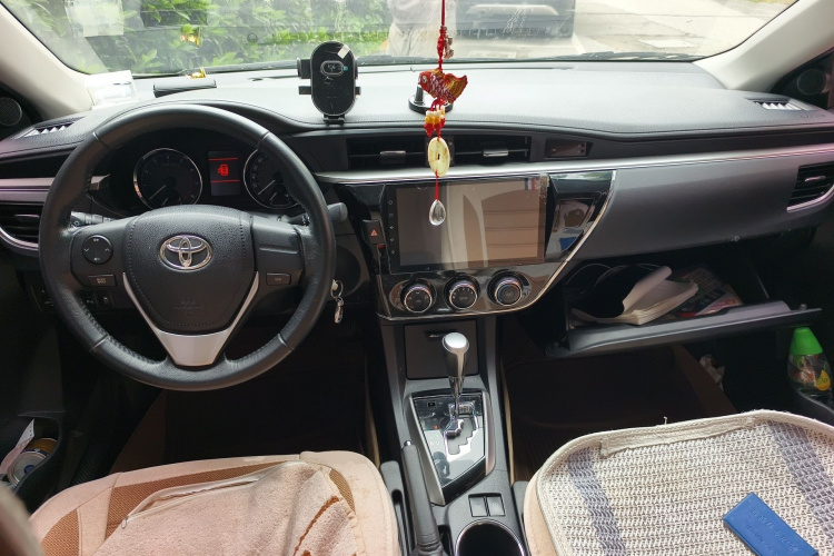 Toyota Corolla 2017 immagine di auto #7