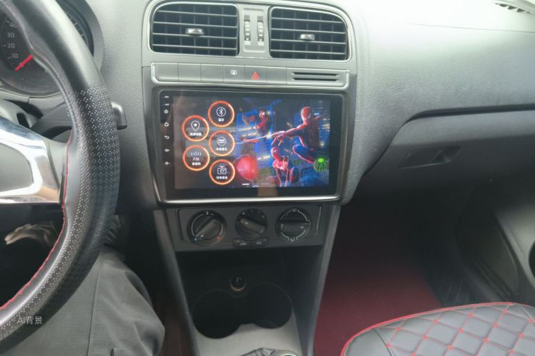 Volkswagen Polo 2015 car image #15