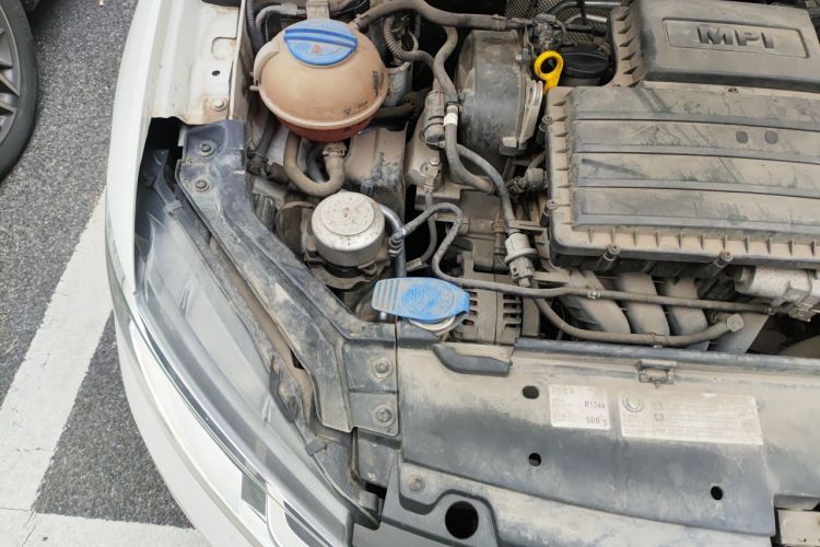 Volkswagen Santana 2019 car image #24