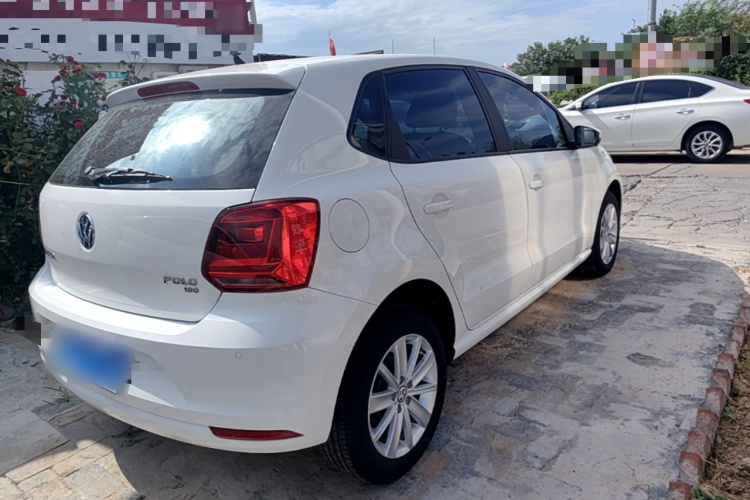 Volkswagen Polo 2017 car image #7