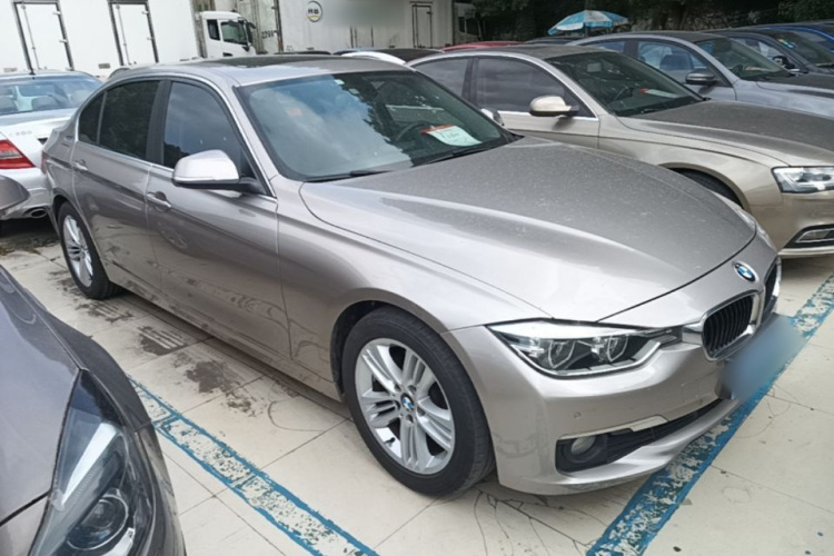 BMW 3 Series 2017 #4 BMW 3 Series 2017 car image #4