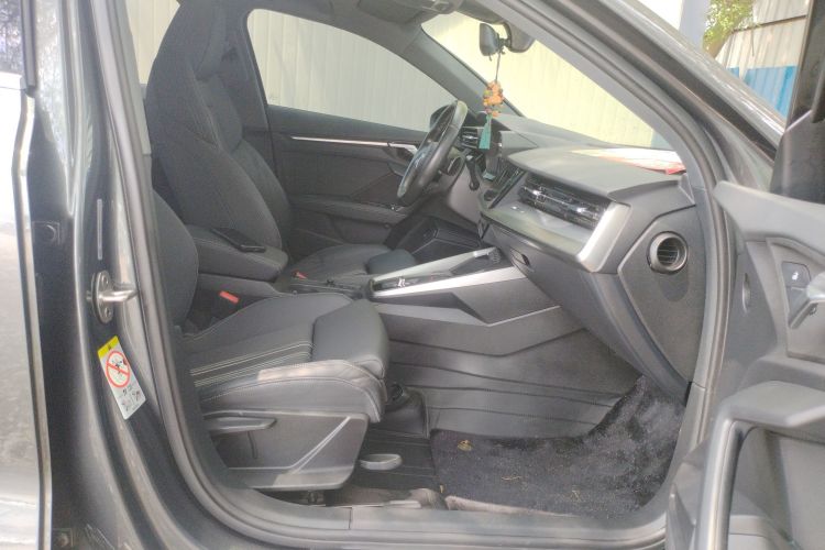 Audi A3 2021 car image #24