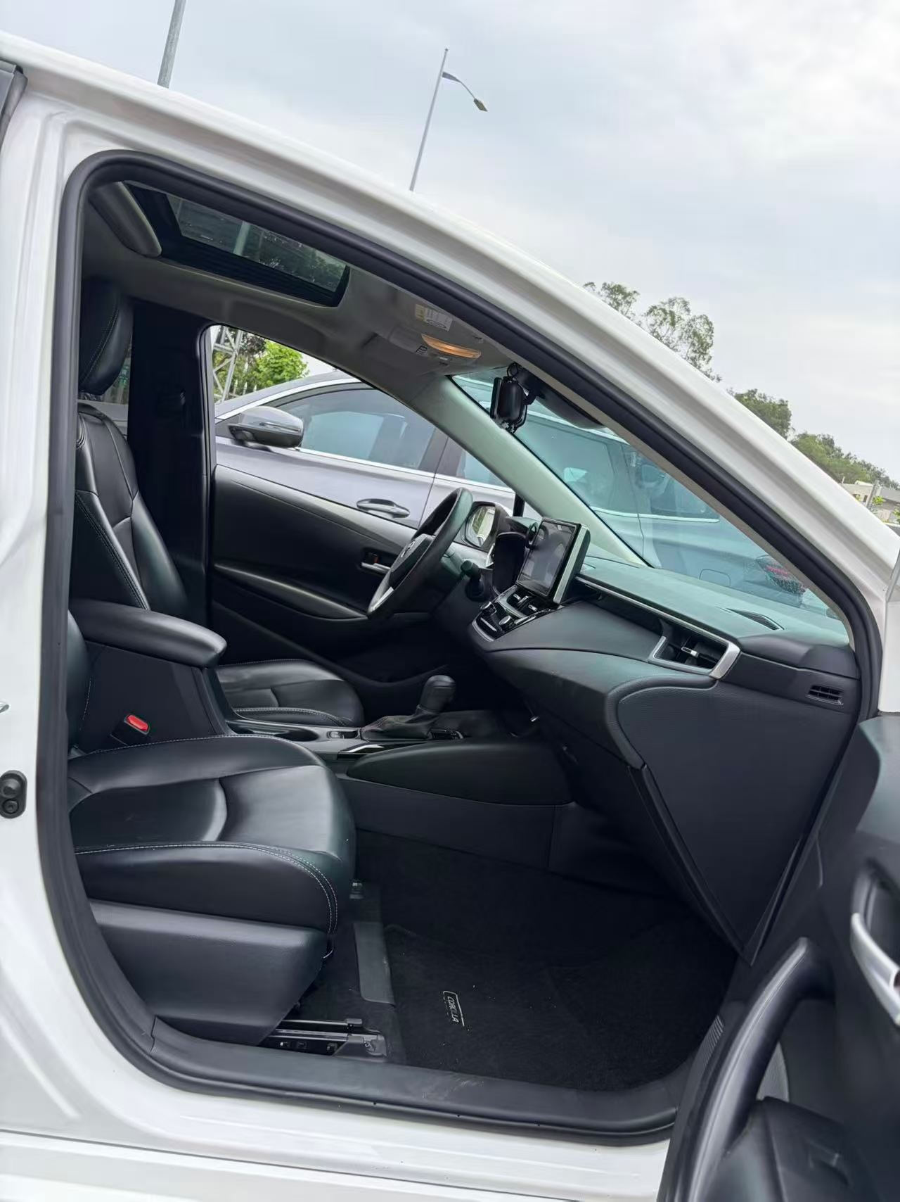 Toyota Corolla 2022 car image #5