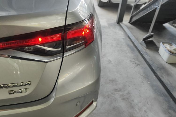 Toyota Corolla 2019 #8 Toyota Corolla 2019 car image #8