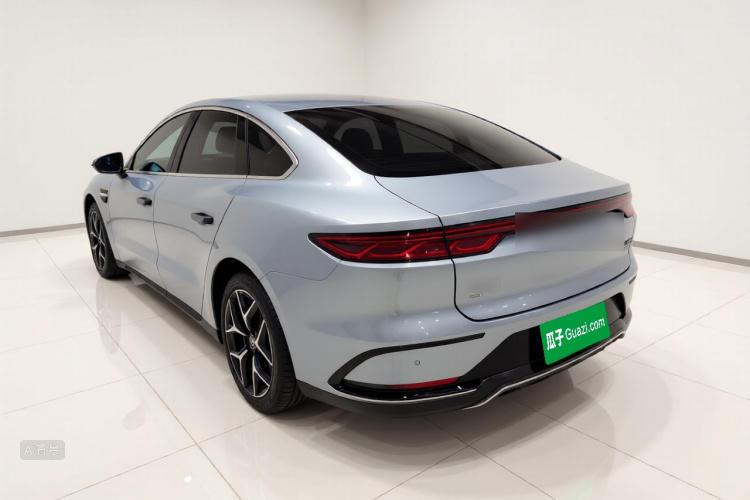 BYD Han 2023 car image #5