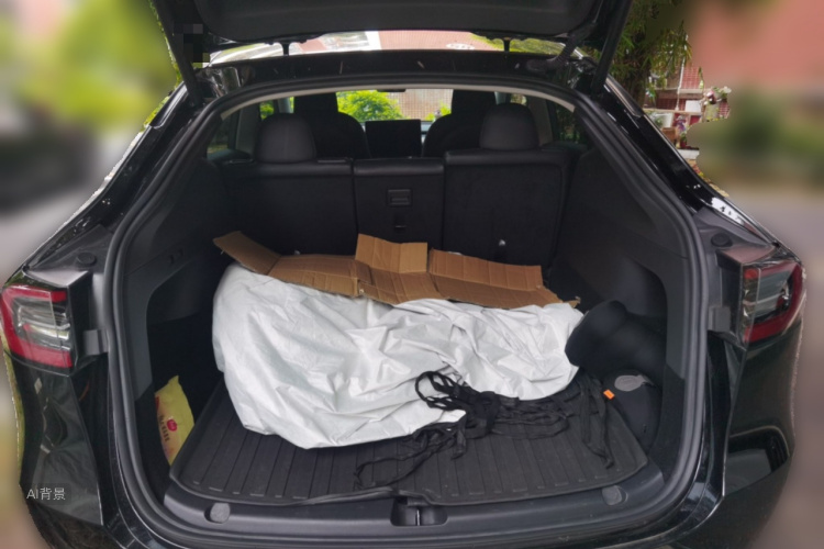 Tesla Model Y 2023 immagine di auto #21