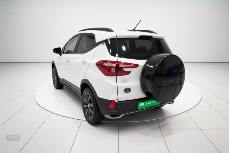 BYD Yuan New Energy 2019 immagine di auto #5