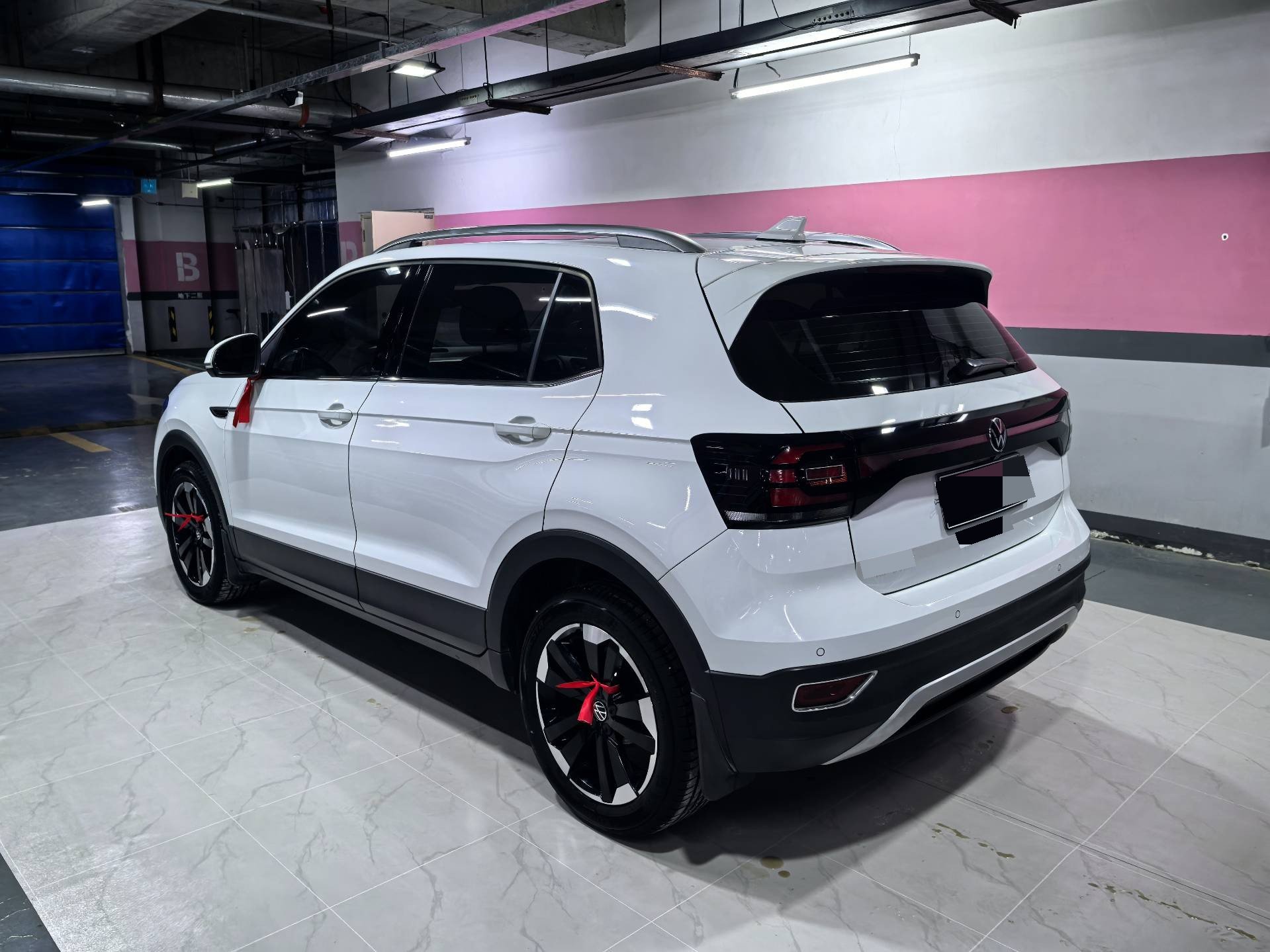 Volkswagen Tacqua 2023 car image #6