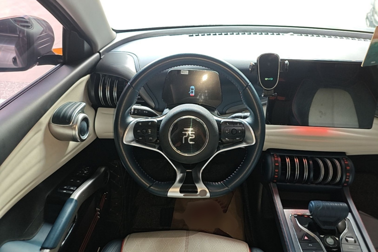 BYD Yuan Plus 2022 car image #11